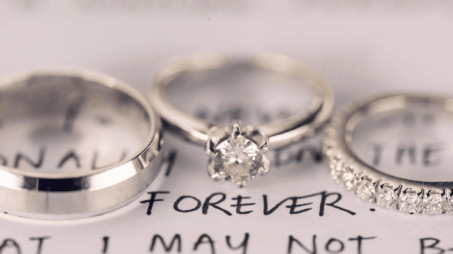 the-best-matching-wedding-bands-barbies-beauty-bits